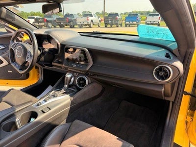 2018 Chevrolet Camaro 2dr Coupe 2SS