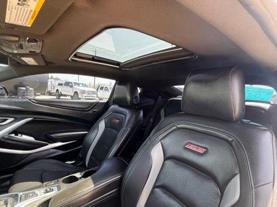 2018 Chevrolet Camaro 2dr Coupe 2SS