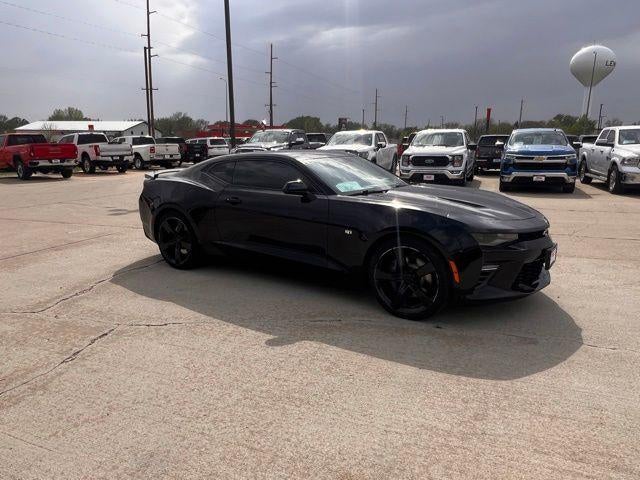 2018 Chevrolet Camaro 2dr Coupe 2SS