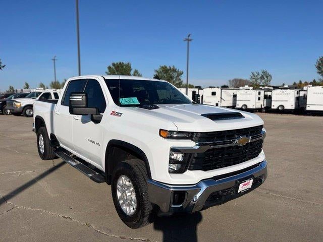 2026 Chevrolet Silverado 2500 HD Crew Cab Standard Box 4-Wheel Drive LT
