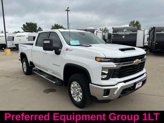 2025 Chevrolet Silverado 2500 HD Crew Cab Standard Box 4-Wheel Drive LT