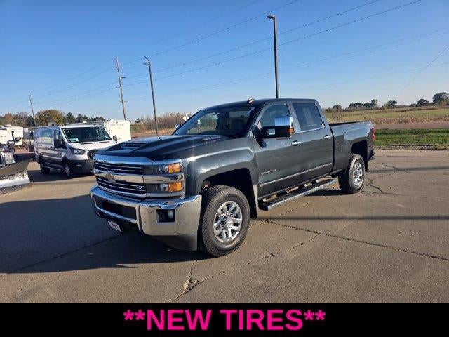 2019 Chevrolet Silverado 2500 HD Crew Cab Standard Box 4-Wheel Drive LTZ