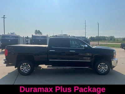 2019 Chevrolet Silverado 2500 HD Crew Cab Standard Box 4-Wheel Drive LTZ