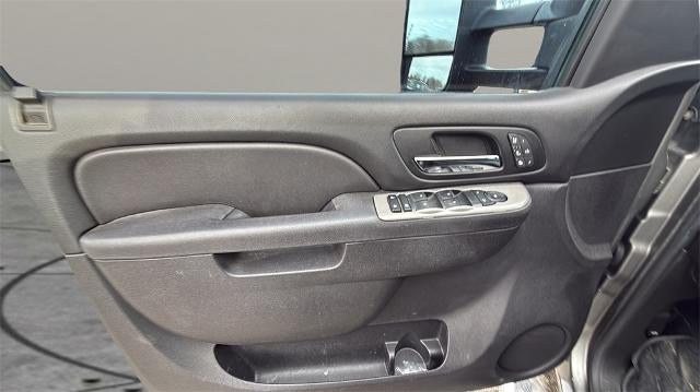 2014 Chevrolet Silverado 2500 HD Crew Cab Standard Box 4-Wheel Drive LTZ