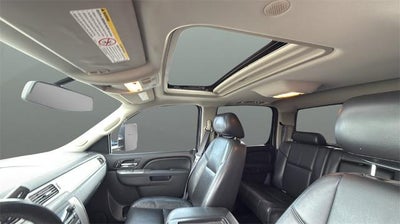 2014 Chevrolet Silverado 2500 HD Crew Cab Standard Box 4-Wheel Drive LTZ