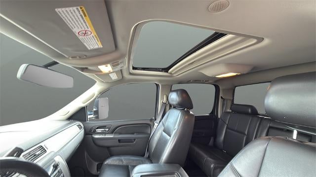 2014 Chevrolet Silverado 2500 HD Crew Cab Standard Box 4-Wheel Drive LTZ