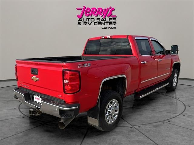 2017 Chevrolet Silverado 3500 HD Crew Cab Standard Box 4-Wheel Drive LTZ