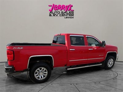 2017 Chevrolet Silverado 3500 HD Crew Cab Standard Box 4-Wheel Drive LTZ