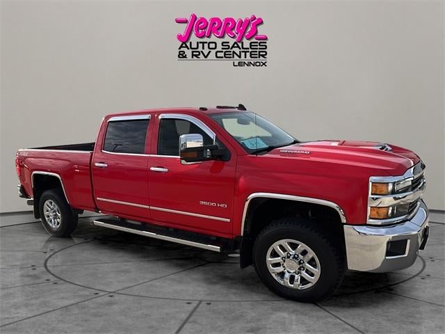 2017 Chevrolet Silverado 3500 HD Crew Cab Standard Box 4-Wheel Drive LTZ