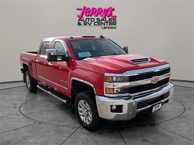 2017 Chevrolet Silverado 3500 HD Crew Cab Standard Box 4-Wheel Drive LTZ