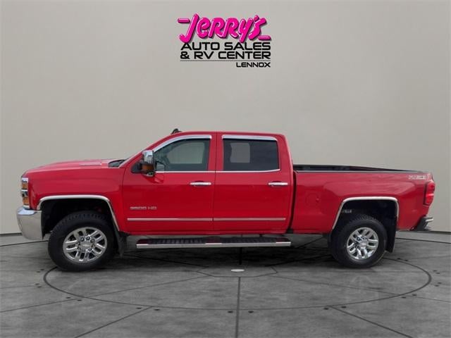2017 Chevrolet Silverado 3500 HD Crew Cab Standard Box 4-Wheel Drive LTZ