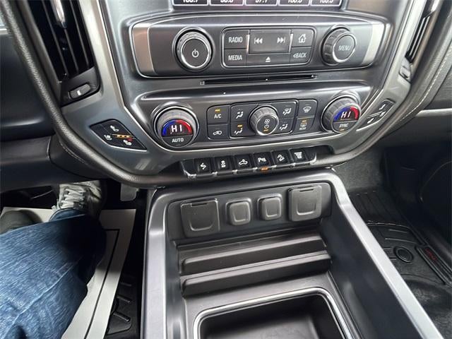 2017 Chevrolet Silverado 3500 HD Crew Cab Standard Box 4-Wheel Drive LTZ