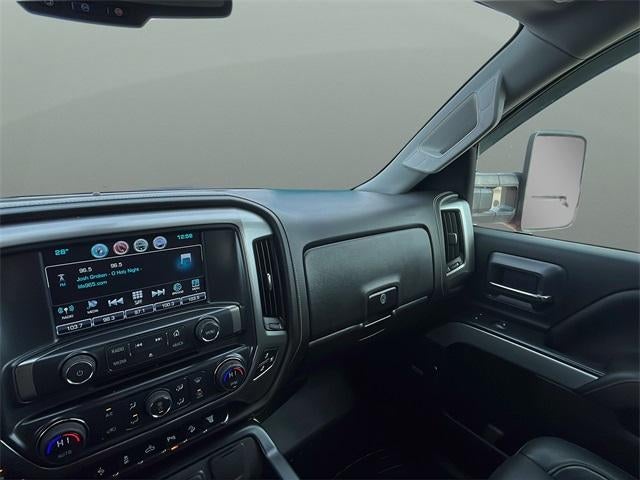 2017 Chevrolet Silverado 3500 HD Crew Cab Standard Box 4-Wheel Drive LTZ