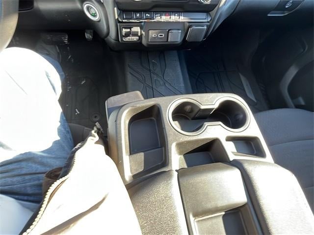 2024 Chevrolet Silverado 2500 HD Crew Cab Standard Box 4-Wheel Drive Work Truck