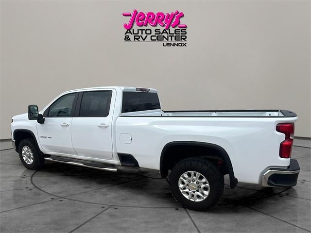 2024 Chevrolet Silverado 3500 HD Crew Cab Standard Box 4-Wheel Drive LT