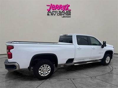 2024 Chevrolet Silverado 3500 HD Crew Cab Standard Box 4-Wheel Drive LT