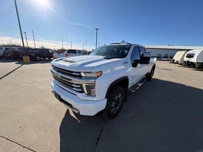 2021 Chevrolet Silverado 3500 HD Crew Cab Long Box 4-Wheel Drive High Country