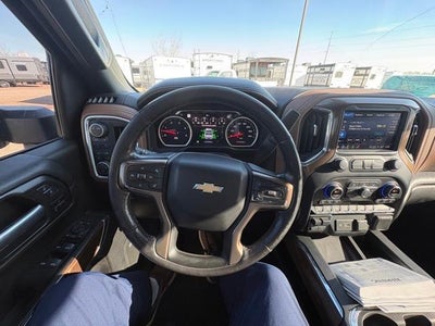 2021 Chevrolet Silverado 3500 HD Crew Cab Long Box 4-Wheel Drive High Country