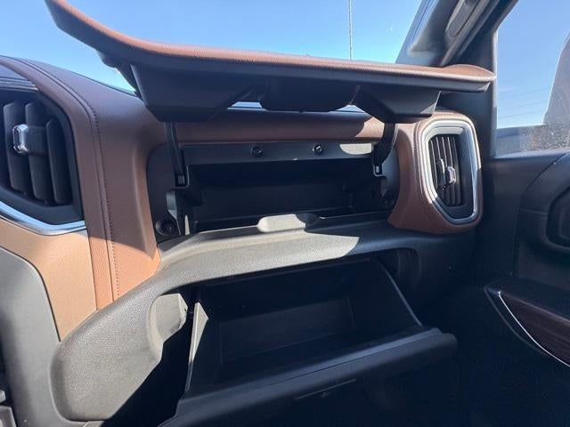 2021 Chevrolet Silverado 3500 HD Crew Cab Long Box 4-Wheel Drive High Country