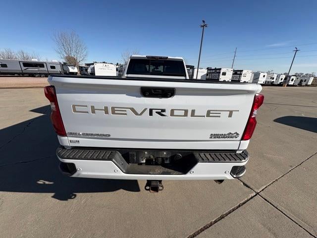 2021 Chevrolet Silverado 3500 HD Crew Cab Long Box 4-Wheel Drive High Country