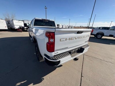 2021 Chevrolet Silverado 3500 HD Crew Cab Long Box 4-Wheel Drive High Country