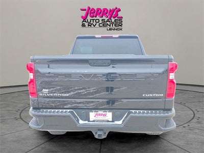 2024 Chevrolet Silverado 1500 Crew Cab Standard Box 4-Wheel Drive Custom