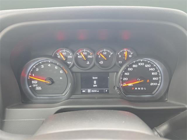 2024 Chevrolet Silverado 1500 Crew Cab Standard Box 4-Wheel Drive Custom