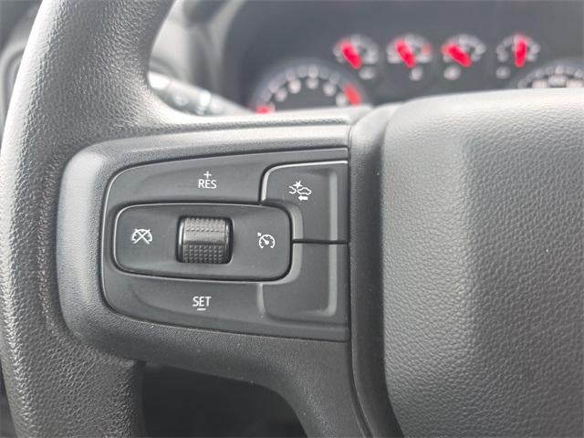 2024 Chevrolet Silverado 1500 Crew Cab Standard Box 4-Wheel Drive Custom