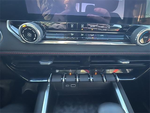 2024 Chevrolet Colorado Crew Cab Short Box 4-Wheel Drive Z71