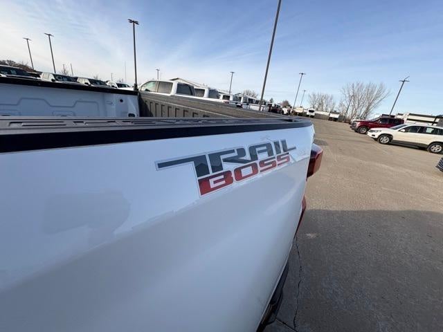 2021 Chevrolet Silverado 1500 Crew Cab Short Box 4-Wheel Drive LT Trail Boss