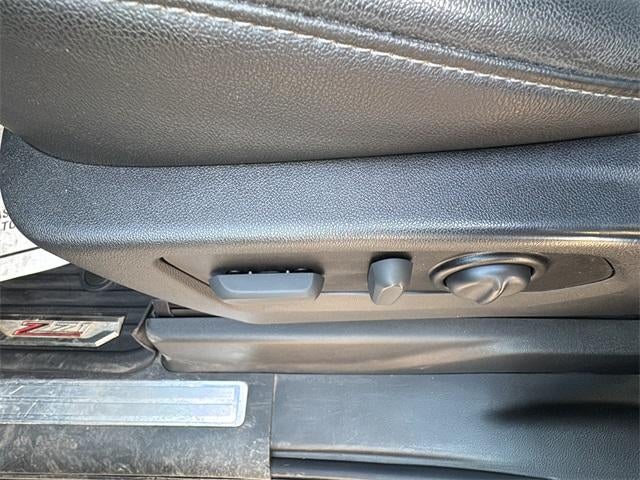 2022 Chevrolet Silverado 1500 LTD Crew Cab Standard Box 4-Wheel Drive LT Trail Boss