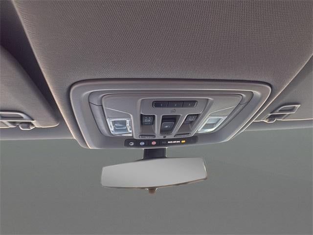 2022 Chevrolet Silverado 1500 LTD Crew Cab Standard Box 4-Wheel Drive LT Trail Boss