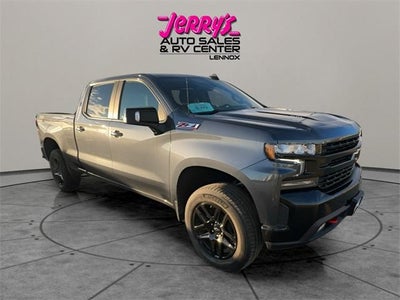 2022 Chevrolet Silverado 1500 LTD Crew Cab Standard Box 4-Wheel Drive LT Trail Boss