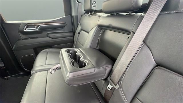 2024 Chevrolet Silverado 1500 Crew Cab Standard Box 4-Wheel Drive RST