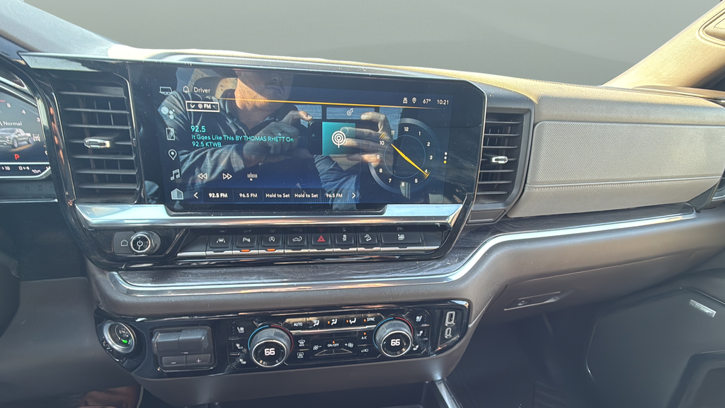 2024 Chevrolet Silverado 1500 Crew Cab Short Box 4-Wheel Drive LTZ