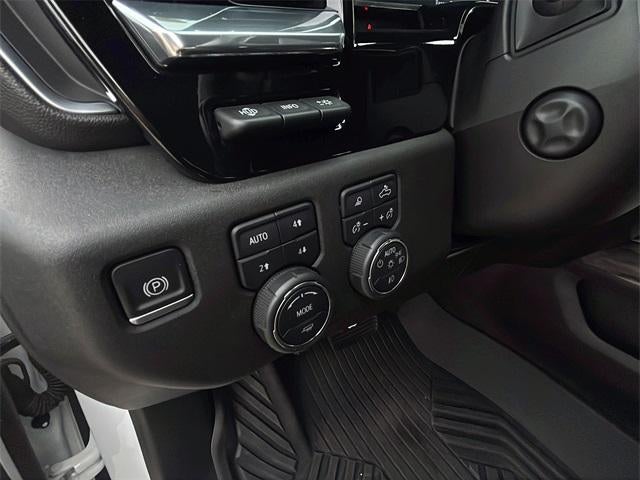 2024 Chevrolet Silverado 1500 Crew Cab Short Box 4-Wheel Drive LTZ