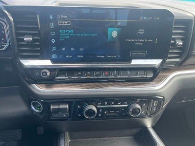 2025 Chevrolet Silverado 1500 Crew Cab Short Box 4-Wheel Drive RST