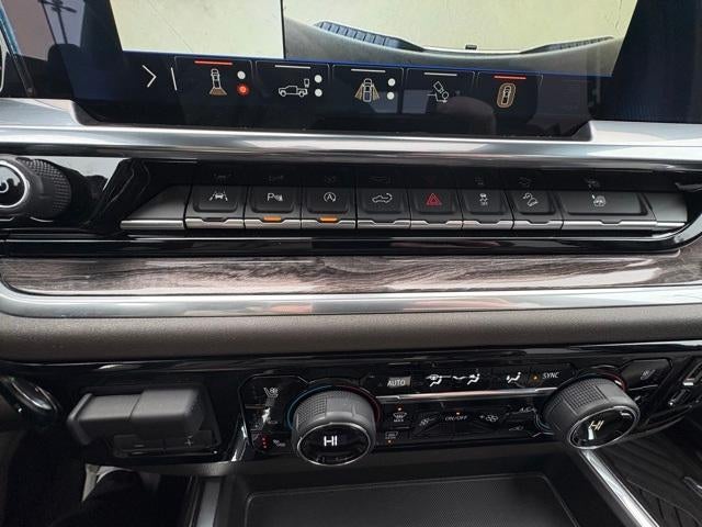 2025 Chevrolet Silverado 1500 Crew Cab Short Box 4-Wheel Drive LTZ