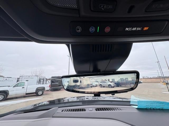 2025 Chevrolet Silverado 1500 Crew Cab Short Box 4-Wheel Drive LTZ