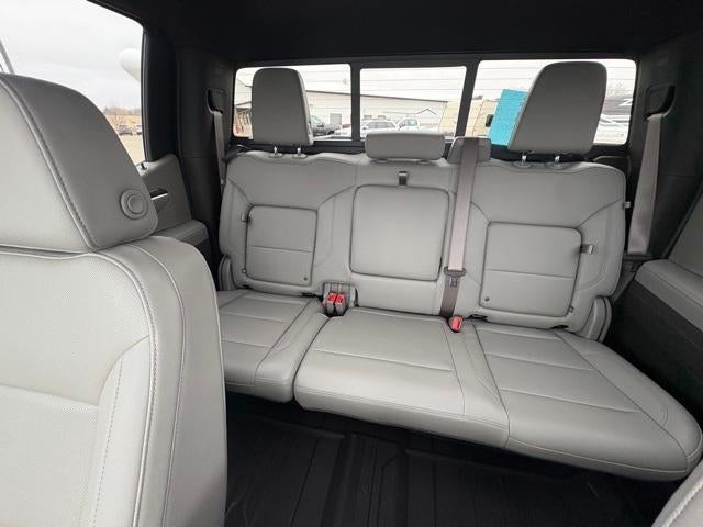 2025 Chevrolet Silverado 1500 Crew Cab Short Box 4-Wheel Drive LTZ