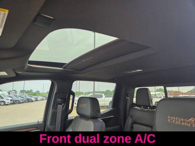 2025 Chevrolet Silverado 1500 Crew Cab Short Box 4-Wheel Drive High Country