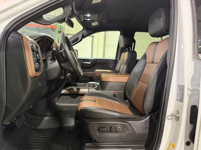 2019 Chevrolet Silverado 1500 Crew Cab Short Box 4-Wheel Drive High Country