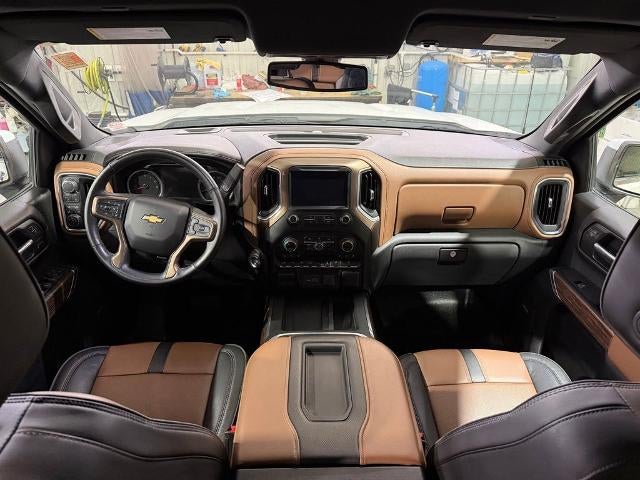 2019 Chevrolet Silverado 1500 Crew Cab Short Box 4-Wheel Drive High Country