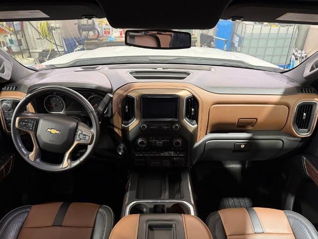 2019 Chevrolet Silverado 1500 Crew Cab Short Box 4-Wheel Drive High Country