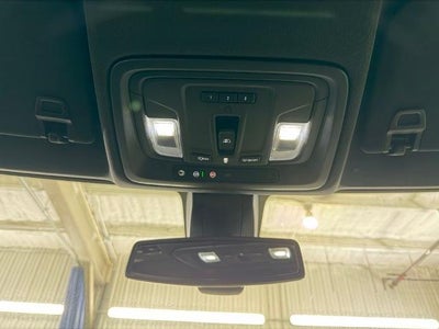 2019 Chevrolet Silverado 1500 Crew Cab Short Box 4-Wheel Drive High Country