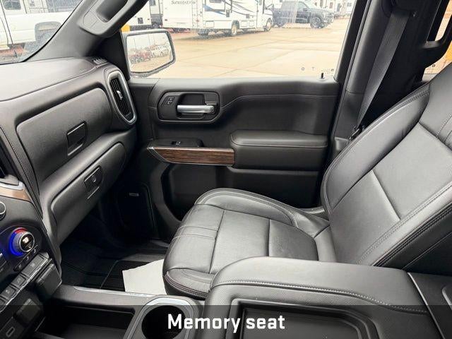 2019 Chevrolet Silverado 1500 Crew Cab Short Box 4-Wheel Drive High Country