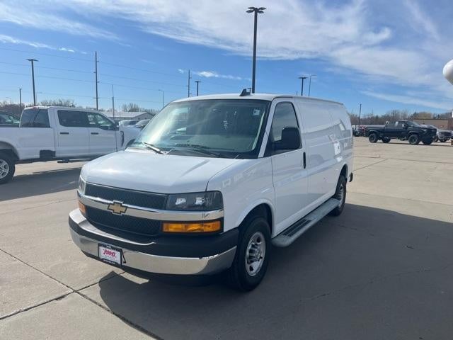 2024 Chevrolet Express Cargo Van 2500 Regular Wheelbase Rear-Wheel Drive