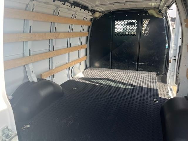 2024 Chevrolet Express Cargo Van 2500 Regular Wheelbase Rear-Wheel Drive