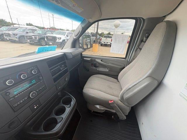 2015 GMC Savana Commercial Cutaway 3500 Van 177"