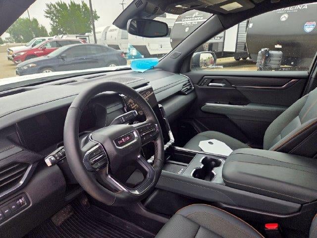 2024 GMC Acadia AWD AT4